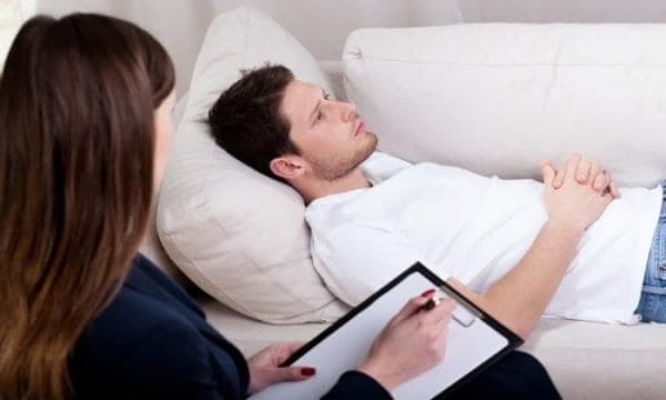 Hypnose et gestion du stress et de l'anxiété : ce qui se passe vraiment dans une séance