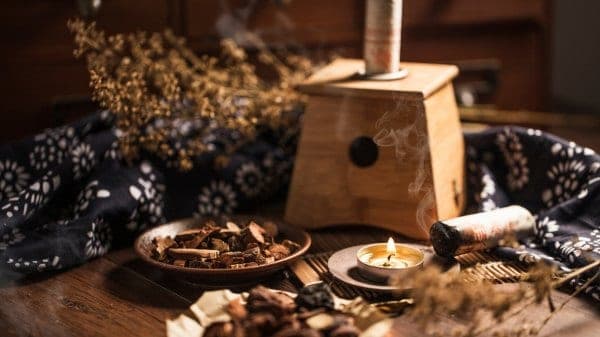 Praticien en MTC : salaire, débouchés et conditions d'exercice