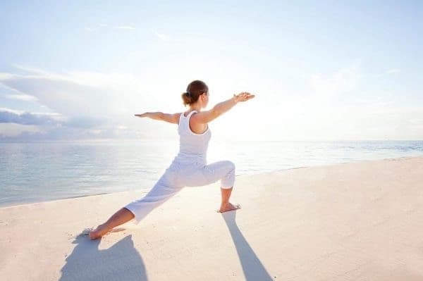 Vivre du métier de professeur de yoga : revenus et débouchés